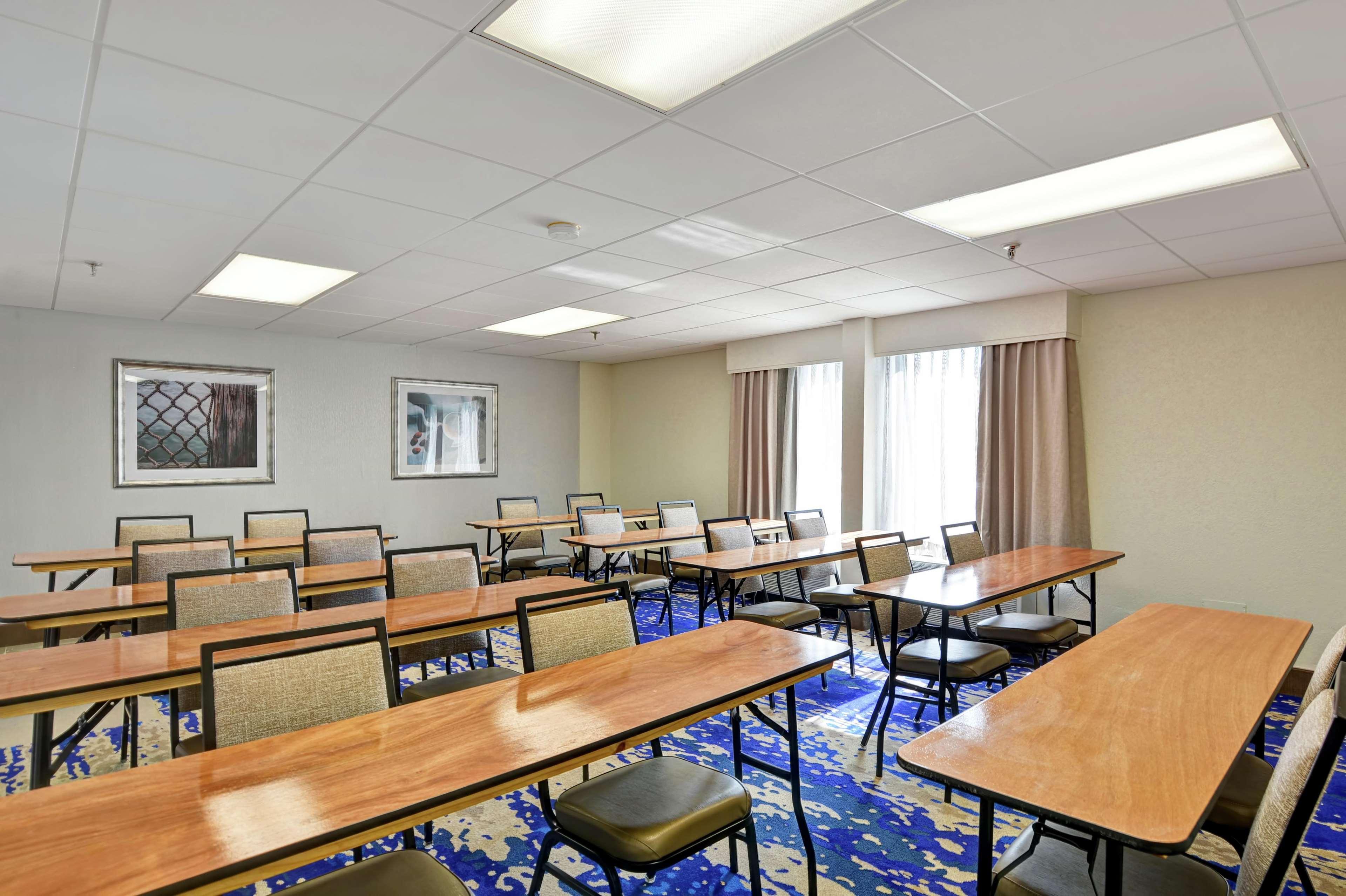Hampton Inn By Hilton Μίλφορντ Εξωτερικό φωτογραφία