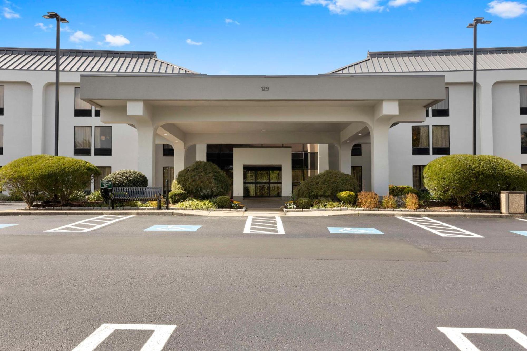 Hampton Inn By Hilton Μίλφορντ Εξωτερικό φωτογραφία