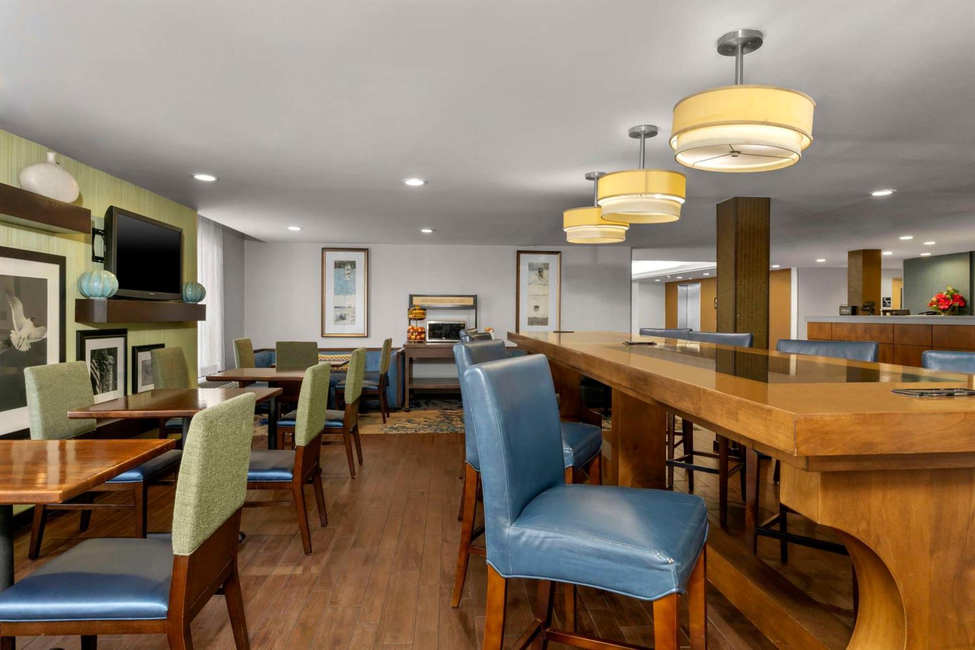 Hampton Inn By Hilton Μίλφορντ Εξωτερικό φωτογραφία